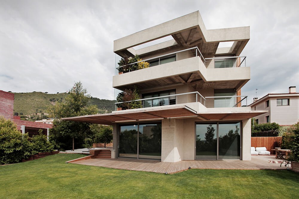 Pedralbes luxury homes